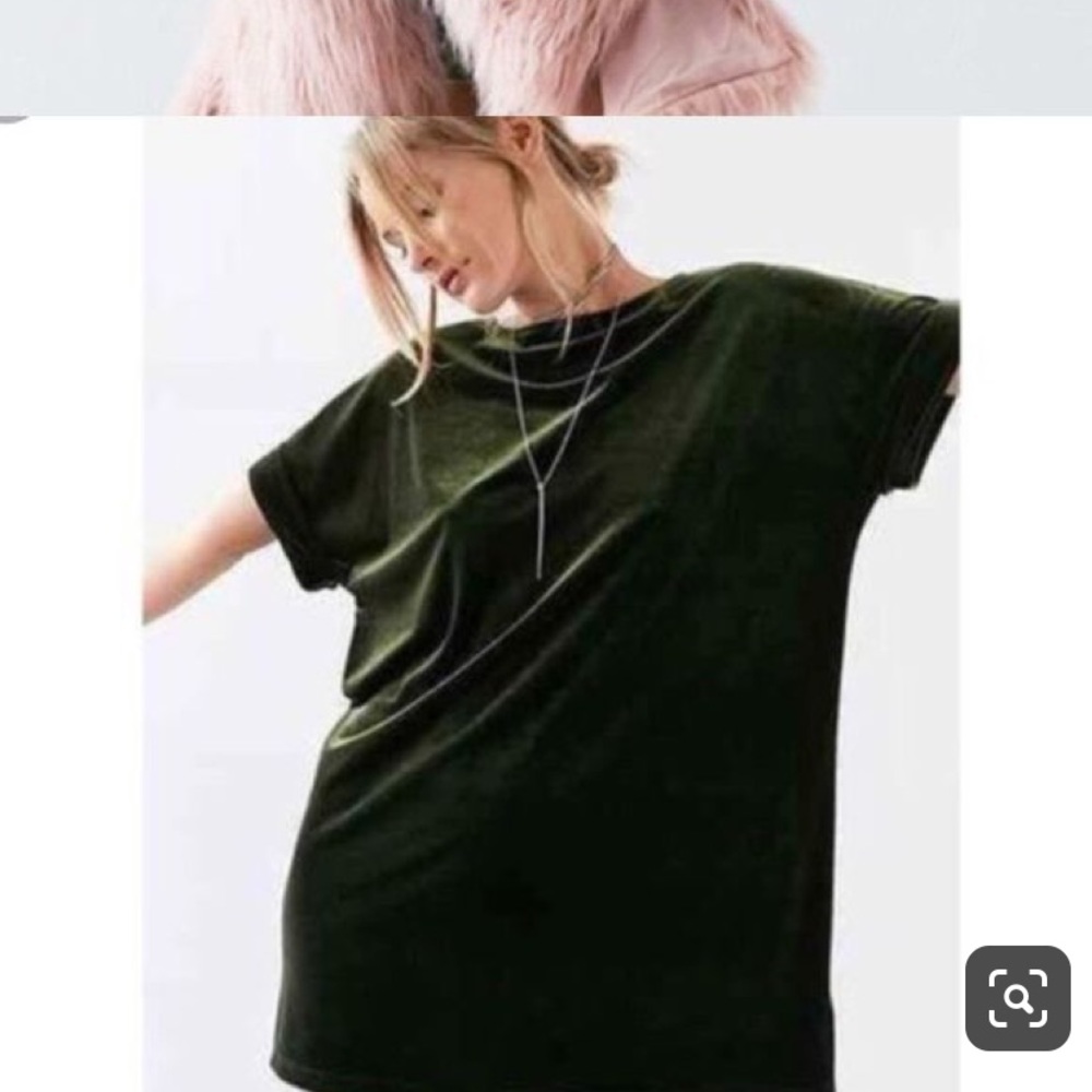 URBAN OUTFITTERS Ecote —green velvet t-shirt dress